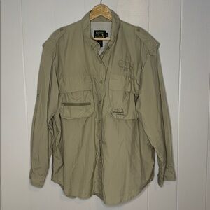Cabela’s Guidewear Women’s L Beige Fishing Shirt